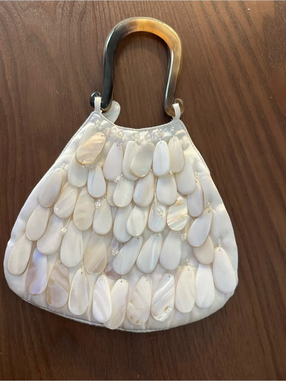 Nina N Vintage White Shell-Embellished Women’s Handbag